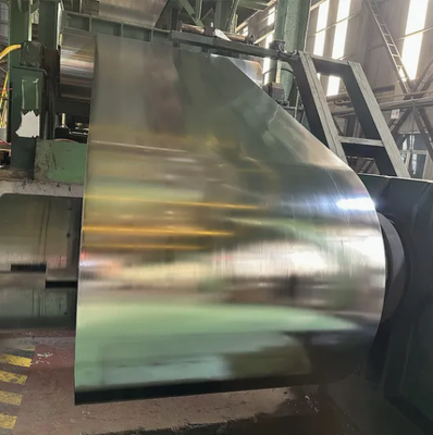comprar Empilhadeira de aço galvanizado a quente com revestimento de zinco 30-600 g/m2 para aplicações de construção e cobertura - ASTM A653 Standard Fabricação em linha