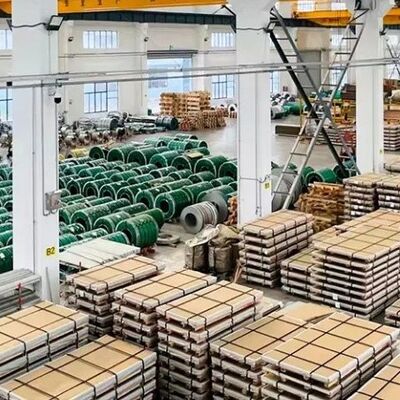 Chapa de aço inoxidável 304 com grau de proteção IP32 para ponto de fusão em alta temperatura 1370-1400°C 2500-2550°F